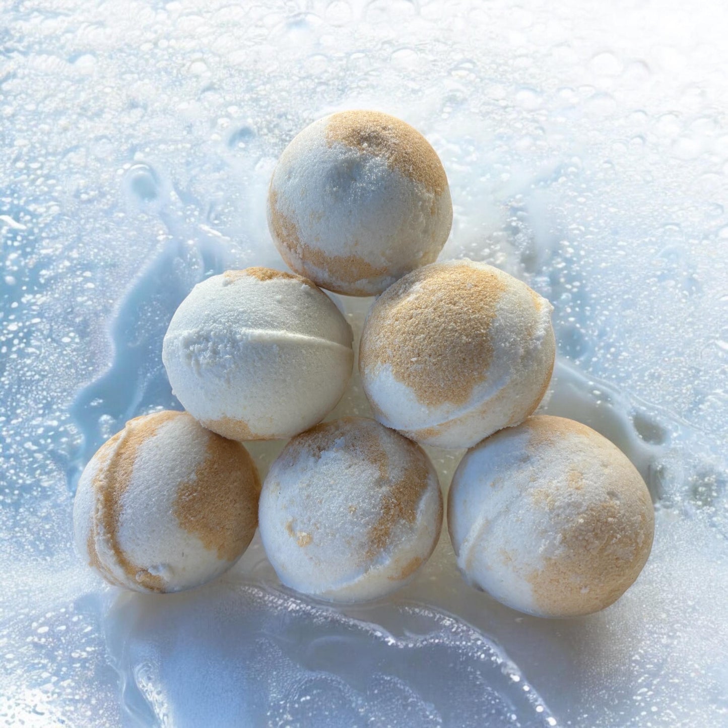 Bath Bomb, honey scented